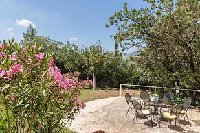 Dream Holidays in a Luxurious Garden Pool Villa