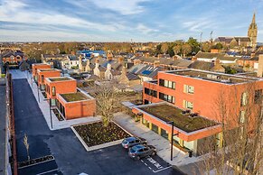 Yugo Explore - Highfield Park