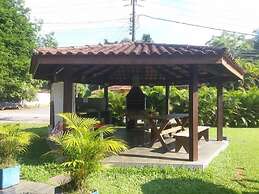 Francis Hotel Pousada