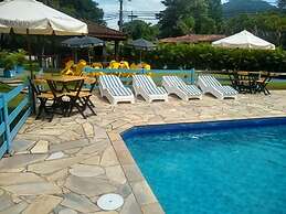 Francis Hotel Pousada