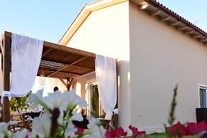 Gorgeous Villa with Garden - Stavros Beach