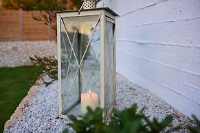 Gorgeous Villa with Garden - Stavros Beach