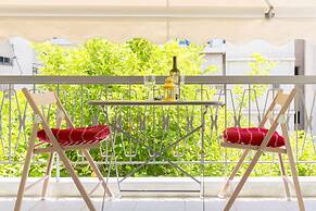 Happy Stay in Elegant & Bright Flat near Metro