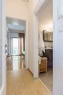 Happy Stay in Elegant & Bright Flat near Metro
