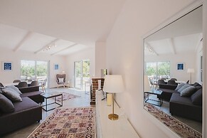 Large Private Villa Splendid Terraces & Views