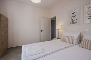 Large Private Villa Splendid Terraces & Views