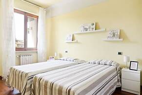 Gavinana Apartment by Mmega