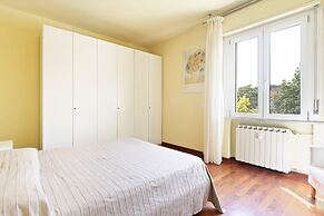 Gavinana Apartment by Mmega