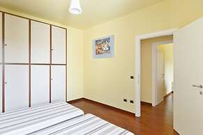 Gavinana Apartment by Mmega