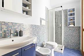 Gavinana Apartment by Mmega