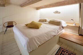 Uffizi Prestige by Mmega