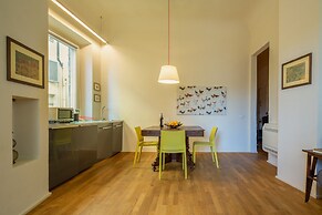 Uffizi Prestige by Mmega