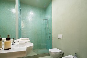 Uffizi Prestige by Mmega