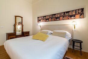 Uffizi Prestige by Mmega