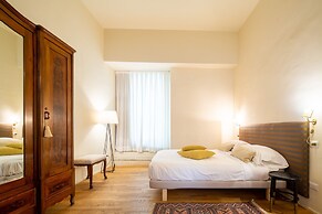 Uffizi Prestige by Mmega