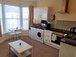 The Hazel Oak Apartment