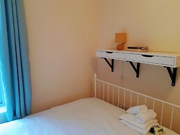 The Hazel Oak Apartment