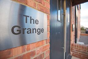 6 The Grange