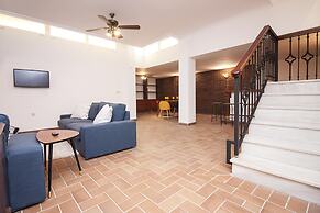 Tomas FreshApartments by Bossh Hotels