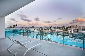 Serenade Punta Cana Beach & Spa Resort - All Inclusive