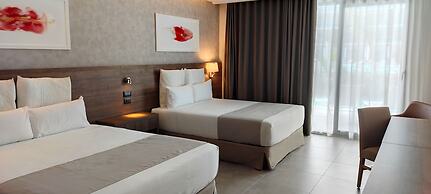 Serenade Punta Cana Beach & Spa Resort - All Inclusive