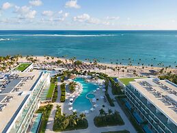 Serenade Punta Cana Beach & Spa Resort - All Inclusive