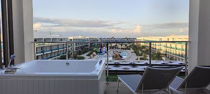 Serenade Punta Cana Beach & Spa Resort - All Inclusive