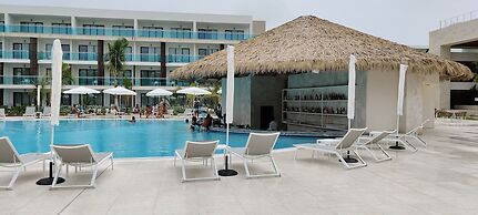 Serenade Punta Cana Beach & Spa Resort - All Inclusive
