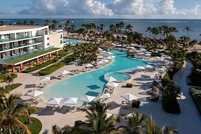 Serenade Punta Cana Beach & Spa Resort - All Inclusive