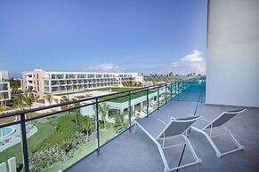 Serenade Punta Cana Beach & Spa Resort - All Inclusive