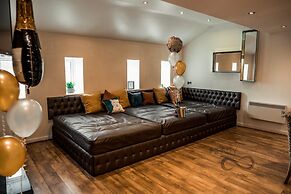 Infinity Apartments Victoria Street