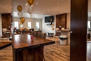 Infinity Apartments Victoria Street