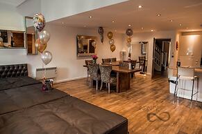 Infinity Apartments Victoria Street