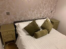 Infinity Apartments Victoria Street