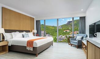 Koi Resort Saint Kitts, Curio Collection by Hilton