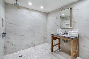 Koi Resort Saint Kitts, Curio Collection by Hilton