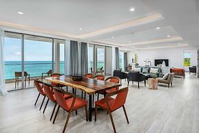 Koi Resort Saint Kitts, Curio Collection by Hilton