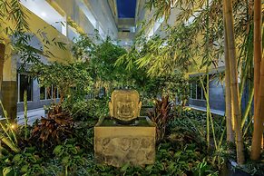 Koi Resort Saint Kitts, Curio Collection by Hilton