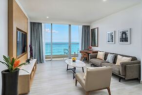 Koi Resort Saint Kitts, Curio Collection by Hilton