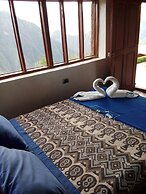 Llactapata Lodge Overlooking MachuPicchu