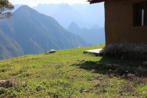 Llactapata Lodge Overlooking MachuPicchu