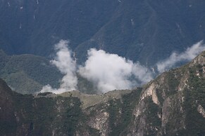 Llactapata Lodge Overlooking MachuPicchu