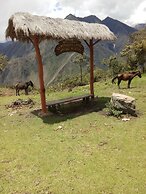 Llactapata Lodge Overlooking MachuPicchu