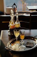 Life House, Lower Highlands