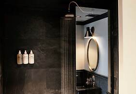 Life House, Lower Highlands