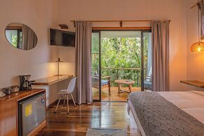 El Nido Jungle Lodge