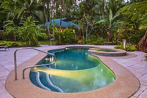 El Nido Jungle Lodge