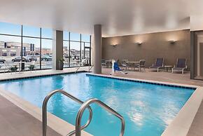 Hilton Garden Inn Milwaukee Brookfield Conference Center, WI