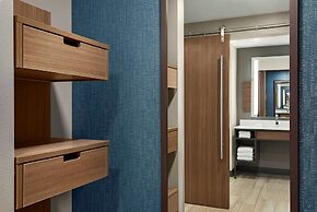 Hilton Garden Inn Milwaukee Brookfield Conference Center, WI