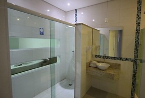 Plaza Motel - Adults Only